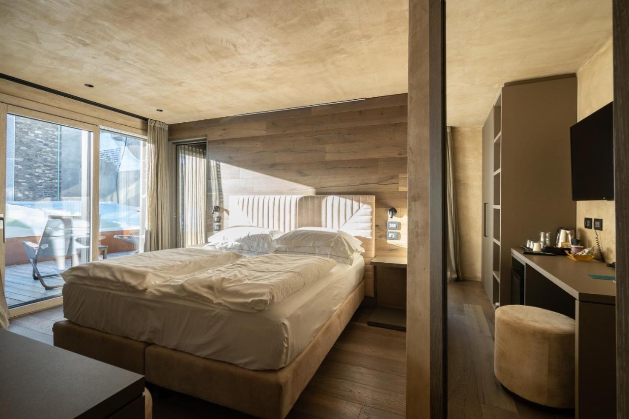 Bergman Mountain Hotel Breuil-Cervinia Esterno foto